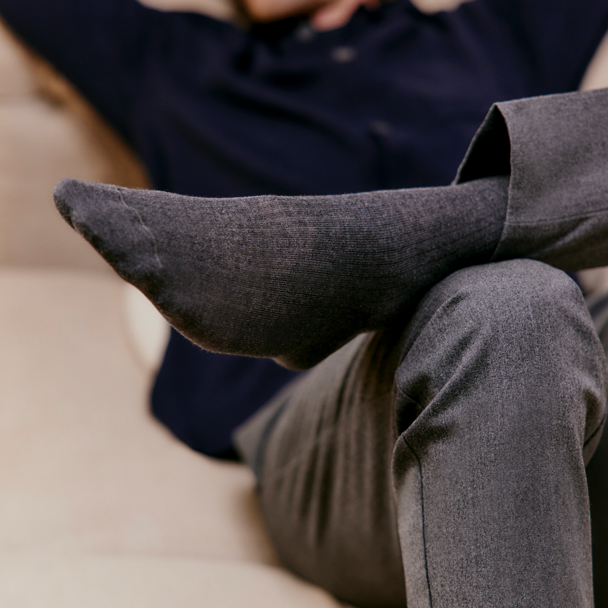 Fine ribbed - men's socks - anthracite cotton