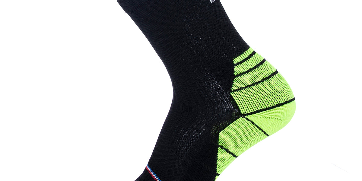 Chaussettes Mavic Jaunes à Logo Noir – Cyclisme – Taille Unique – Neuves Avec étiquettes