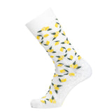 Chaussette femme mi-haute blanche à motifs citrons jaunes et verts.